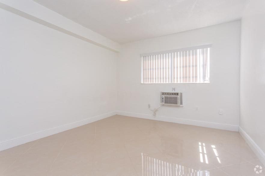 Gallery Photo 25